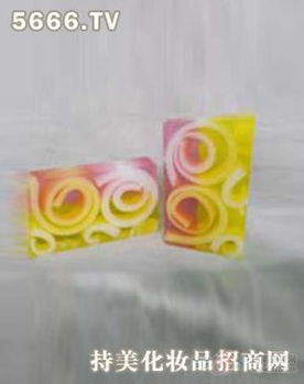 丹葶日用品產(chǎn)品展示與評測 品質(zhì)化妝品如何點(diǎn)亮你的生活